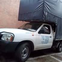 Camioneta blanca TL